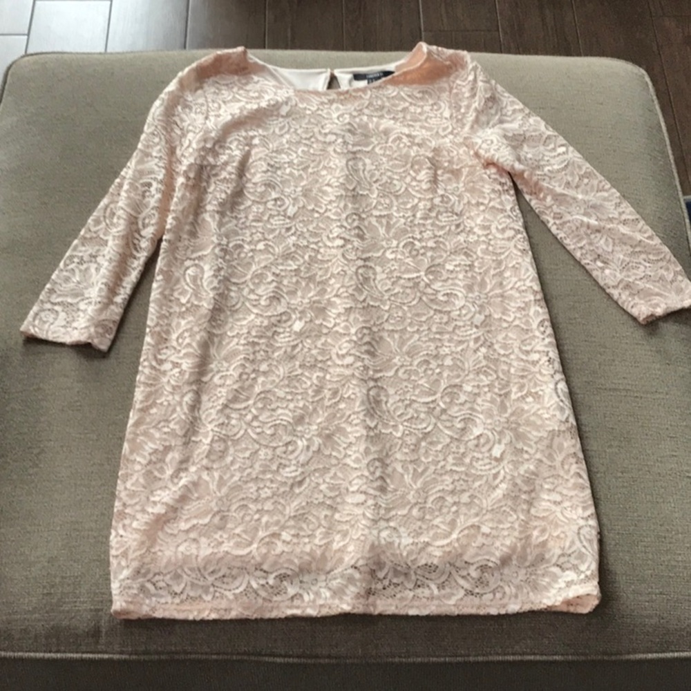 Lace dress